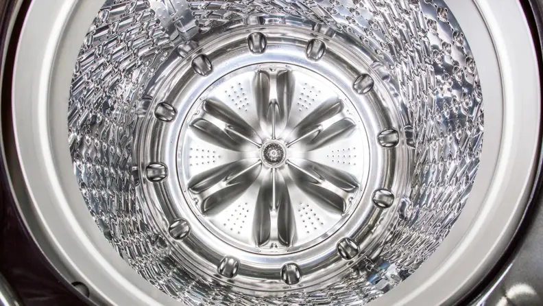 This Samsung top-loader has a deep, 5.2 cu.-ft. tub, to fit a lot of laundry