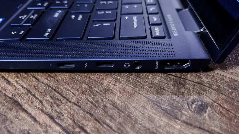 HP Elite Dragonfly G2 Right Side