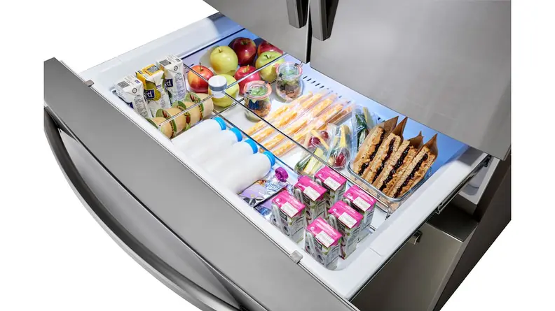 The Samsung RF28R7201SR FlexZone drawer with flexible storage easy to organize