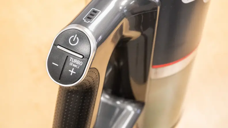 The battery lasts only about 8 minutes on Turbo