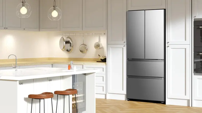 Hisense HRM145N6AVD standing in a modern kitchen