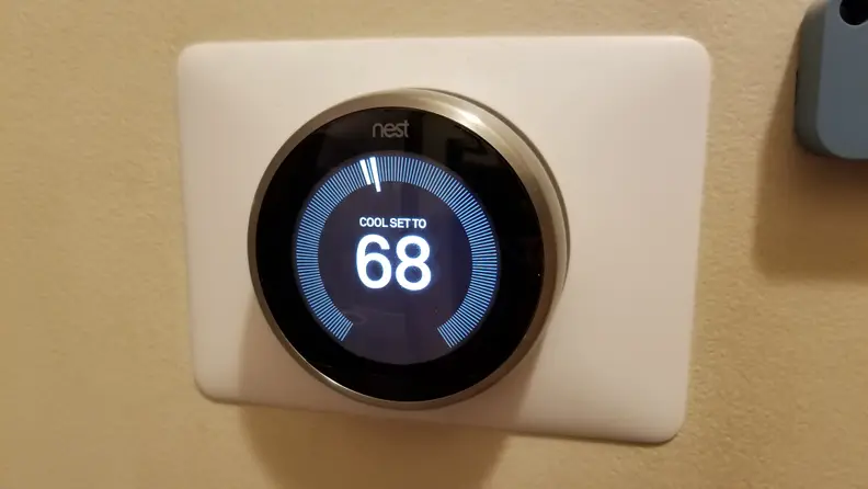 Nest Thermostat home display