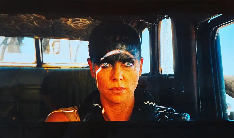 Samsung UN65JS9500 Mad Max Blu-ray