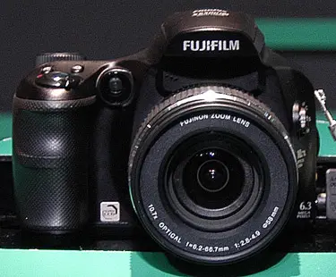 Fujifilm S6000fd First Impressions Review - Reviewed