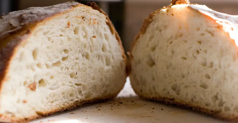 One-in-four Americans are cutting back on gluten. [Credit: Flickr user "jm_photos" (CC BY 2.0)]