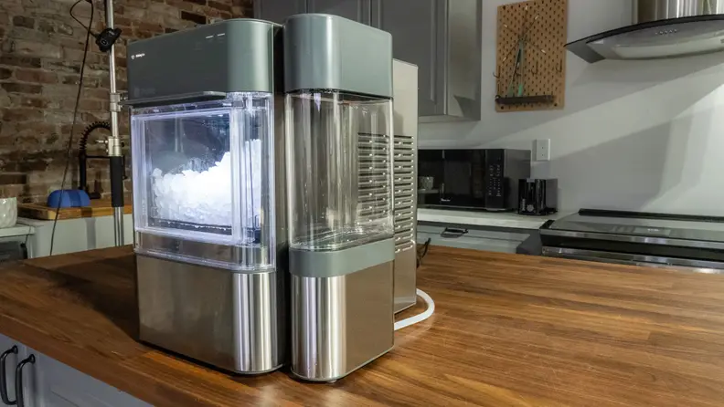 The side tank allows you to make three times as much ice as the reservoir alone.