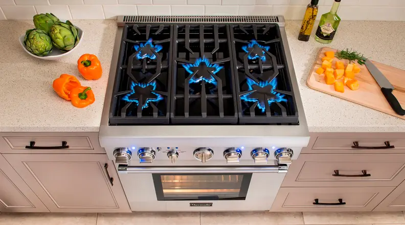 Thermador 30-inch-5-Burner Pro Style Range