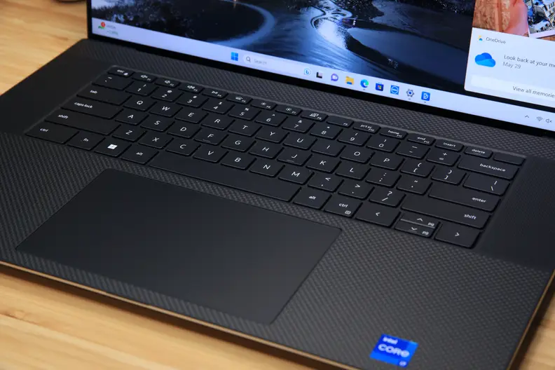 The Dell XPS 17 keyboard.