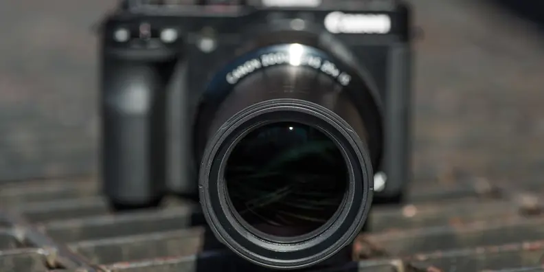 A close-up of the Canon Powershot G3 X.