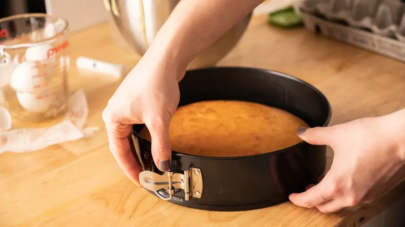 If you like to make cheesecakes and ice cream cakes, this springform pan set is the best you can get.