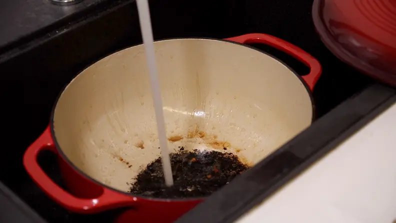 Dutch oven water