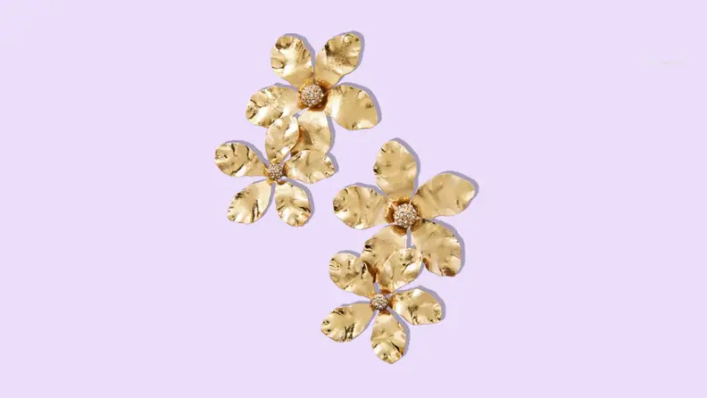 Best jewelry gifts for Mother’s Day: Anthropologie Drop Floral Earrings