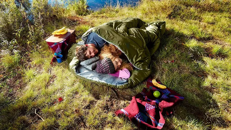 Keep warm as you stargaze on Valentine's Day.