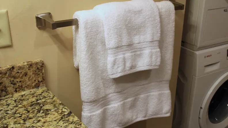 The Lynova towels are simple and classic.