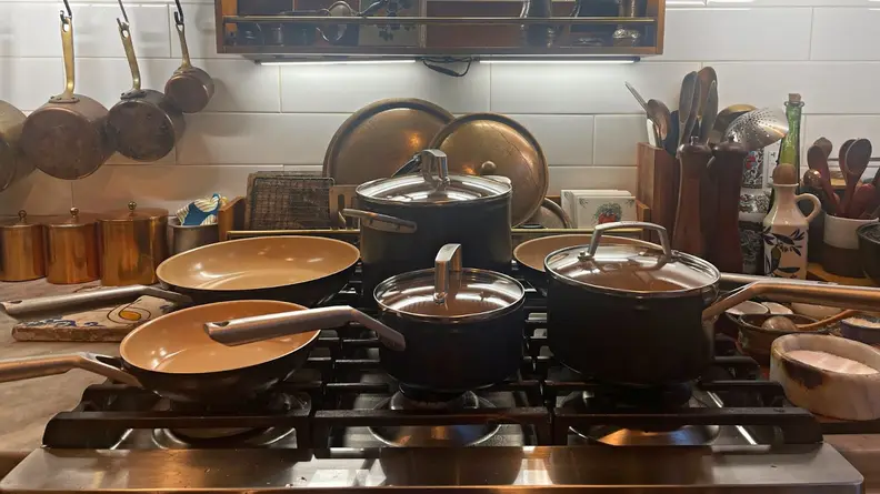 Ninja Ceramic Cookware Set on a gas range