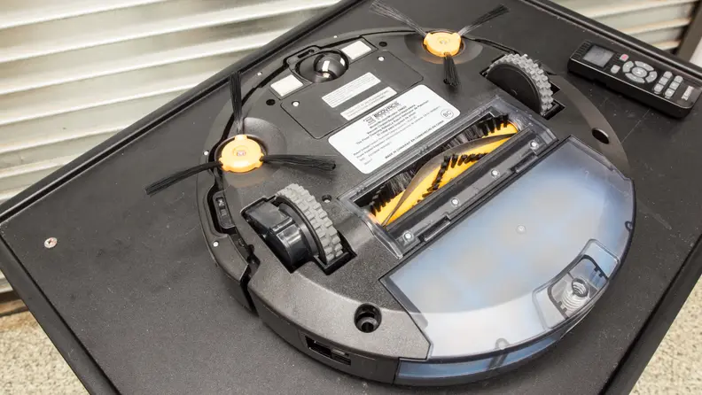 The underside has two side brushes and one in the middle.