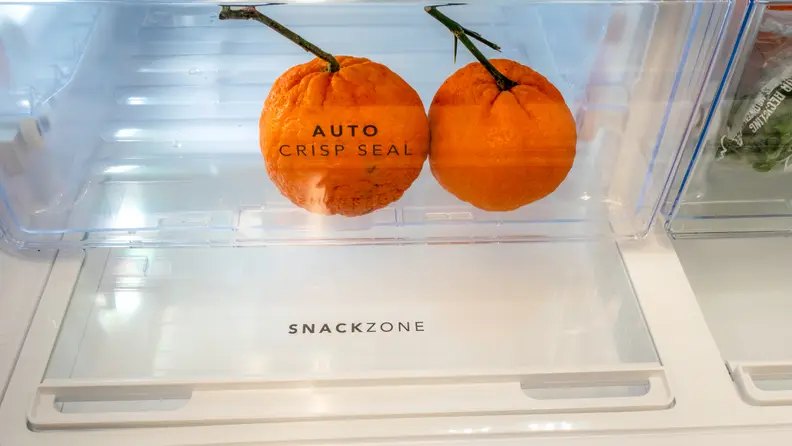 Our tests show that the crispers on this fridge are excellent.