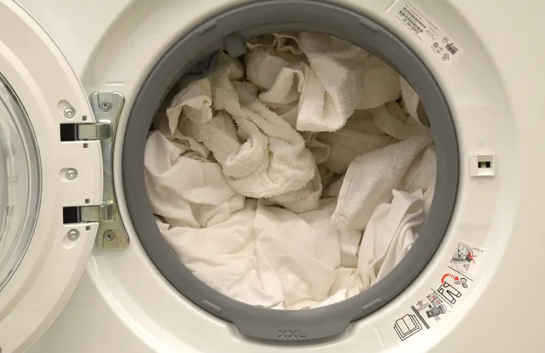 The 2.4-cu.-ft. capacity means the EIFLS20QSW can barely fit a single basket of laundry.