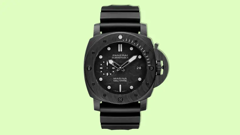 Best luxury watch brands for men: Panerai Submersible Marina Militare Carbotech