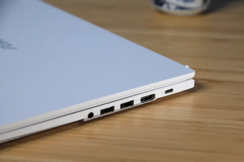 Asus Chromebook Plus CX34 (2023) review: a positive value - Reviewed