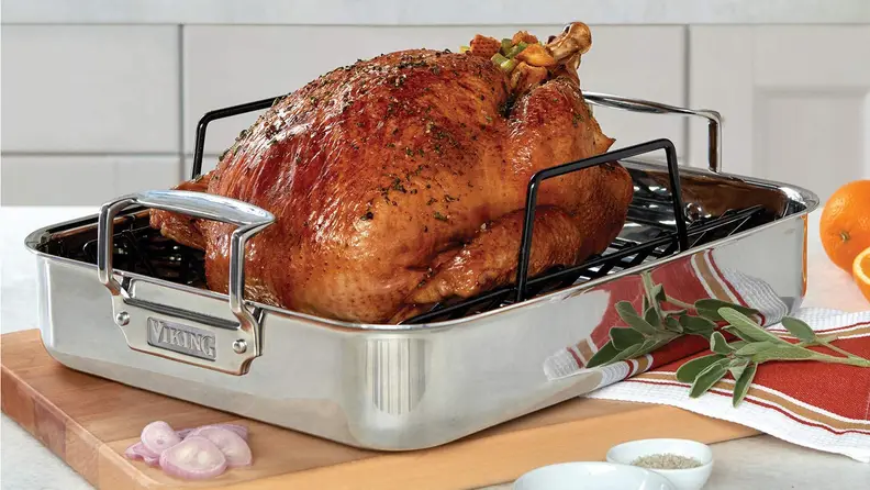 Viking roasting pan