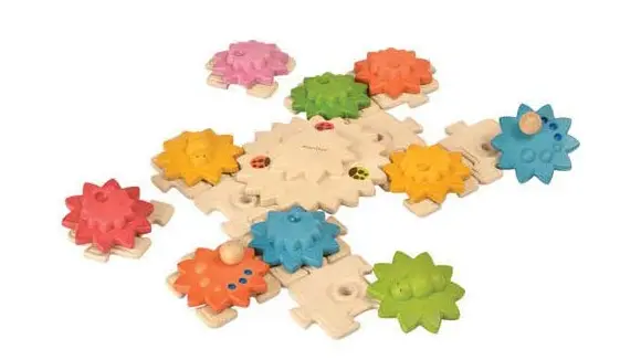 PLan Toys are sustainable and non-toxic.