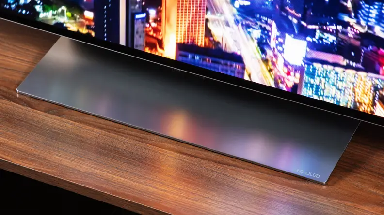 A close-up of the LG G3 TV's stand.