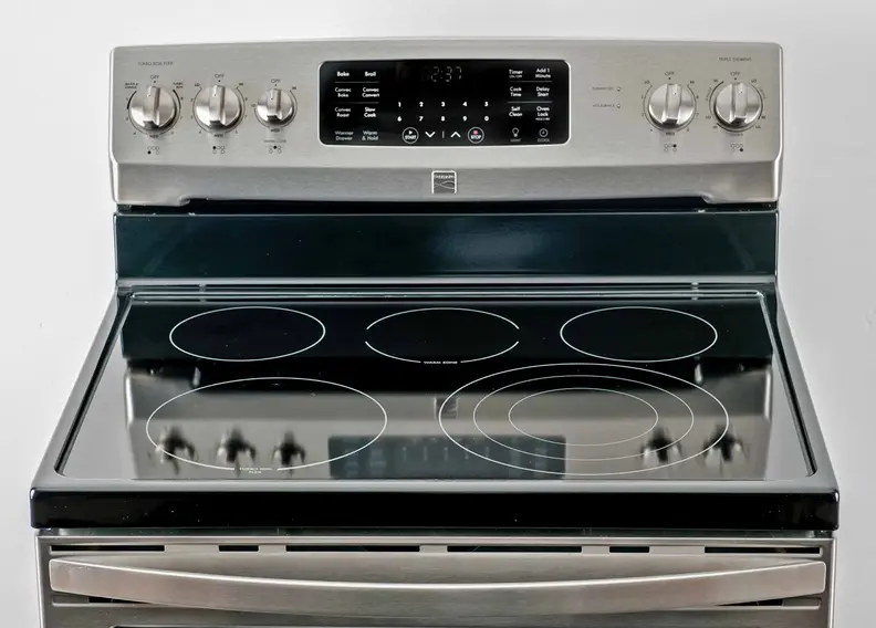 The rangetop is comprised of five burners and offers a great deal of versatility.