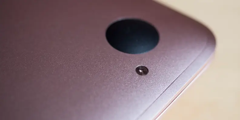 MacBook Anodized Screws