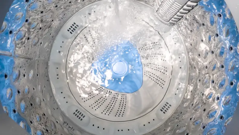 A Panda PAN50SWR1 washer has a 1.6-cubic-foot drum