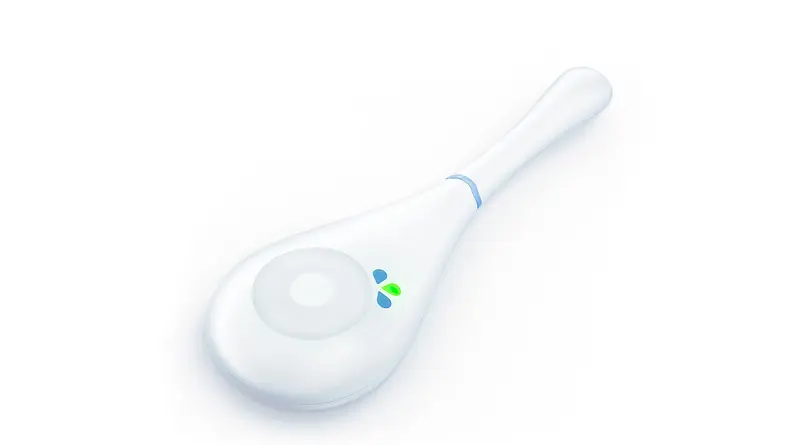 Daysy fertility monitor with green (infertile) light