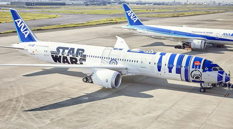 ANA Star Wars plane