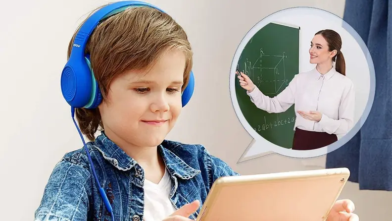 Headphones with a built-in microphone make it easier to communicate.