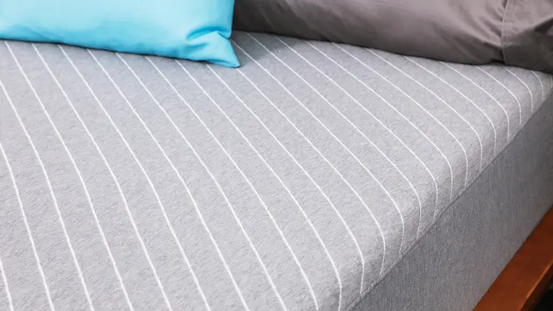 The cover of the Siena Memory Foam mattress.