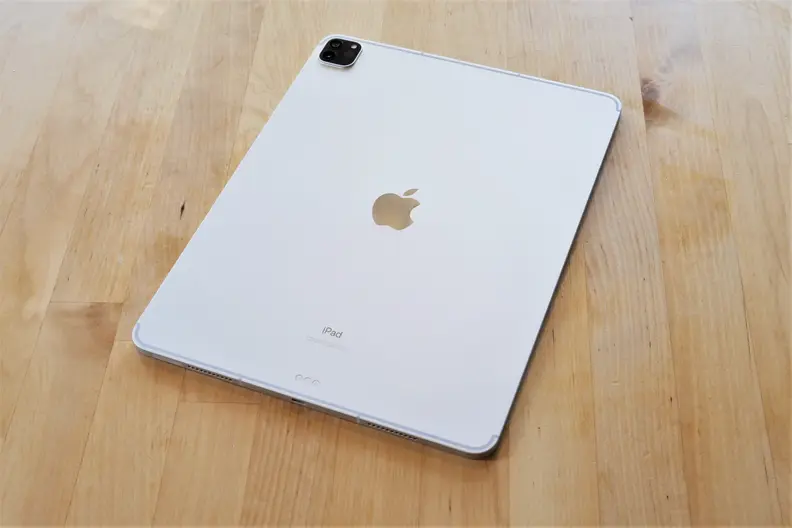A photo of the 2021 Apple iPad Pro's rear