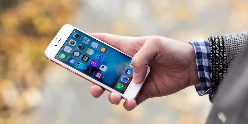 Apple iPhone 6s