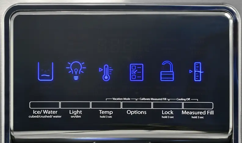 The WRV986FDEM's control layout is identical to what we've seen on all other high-end Whirlpools.