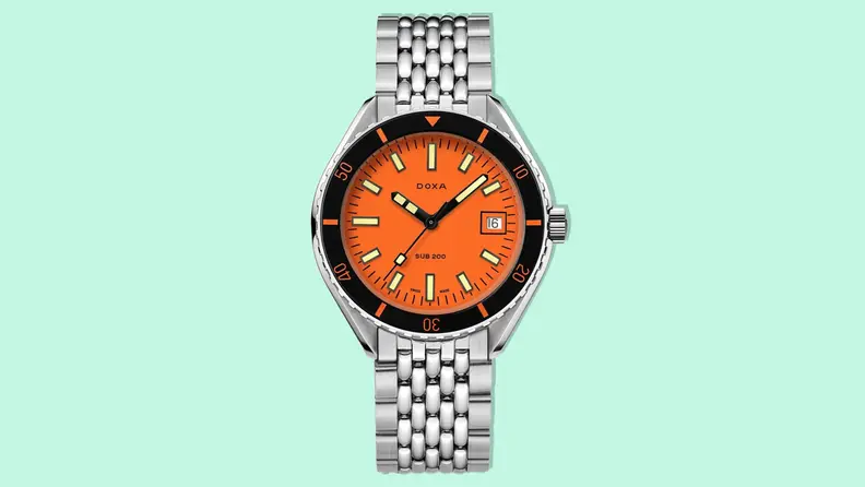 Best luxury watch brands for men: Doxa Sub 200 Professional