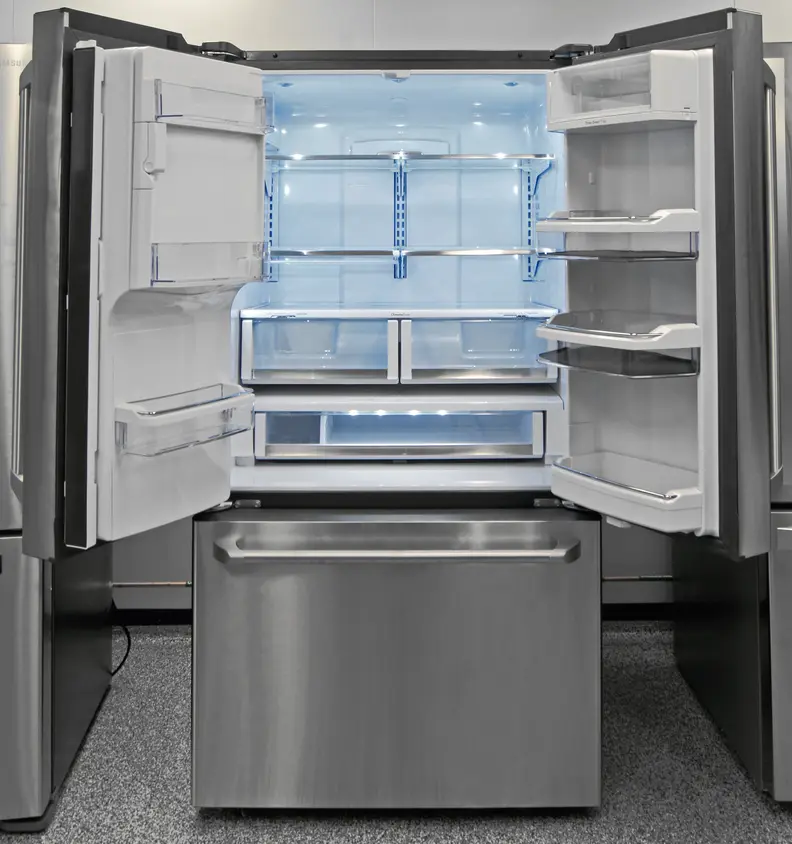 We couldn't find anything wrong with the high-end French door GE Cafe CFE28TSHSS.