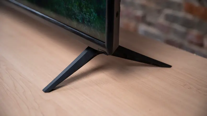 Vizio V-Series (2020) Design - Stand