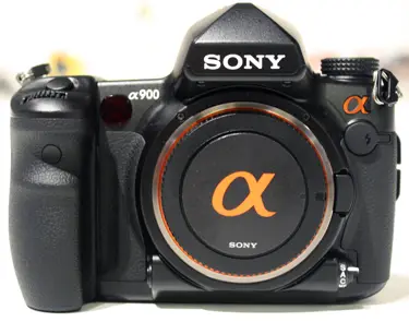 Sony A900 SLR Digital Camera First Impressions Review - Reviewed