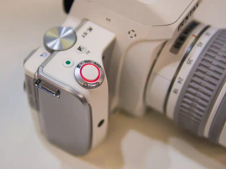 If you go past the "On" setting to select the video mode, the shutter release LED turns red.
