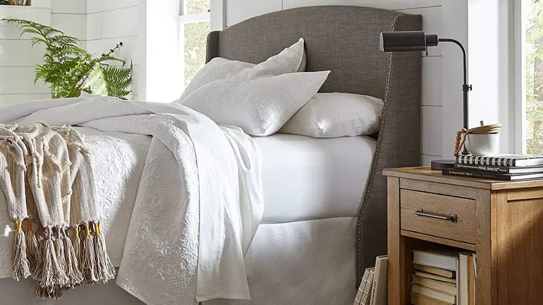 You can find surprisingly nice bedding on Amazon—if you know where to look.