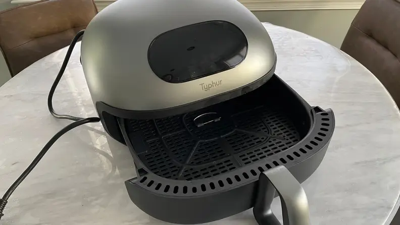 The Typhur Dome Air Fryer.