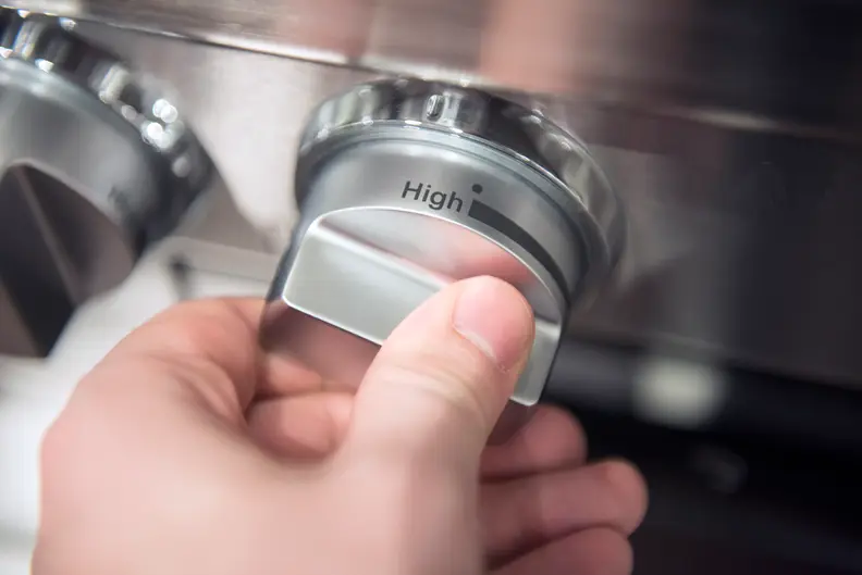 Control knobs being turned