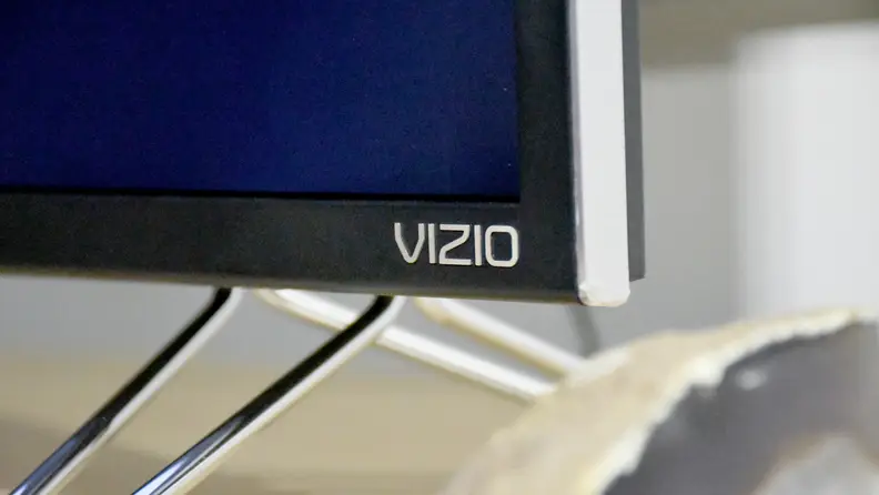The Vizio M has very understated styling, with caltrop-style feet. The feet look good, but they are very far apart.