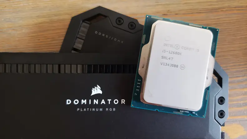 A CPU sitting on top of RAM sticks
