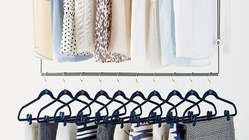 Closet expander