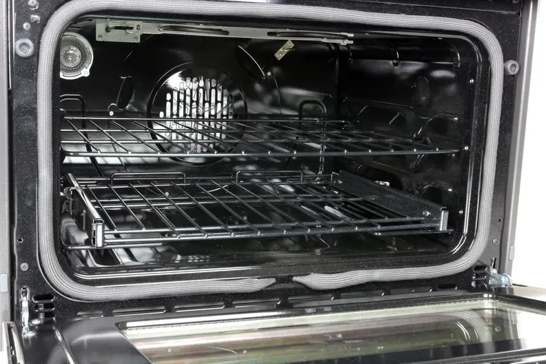 Larger lower oven