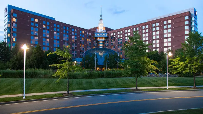 Front view of the huge Hilton Boston Logan hotel